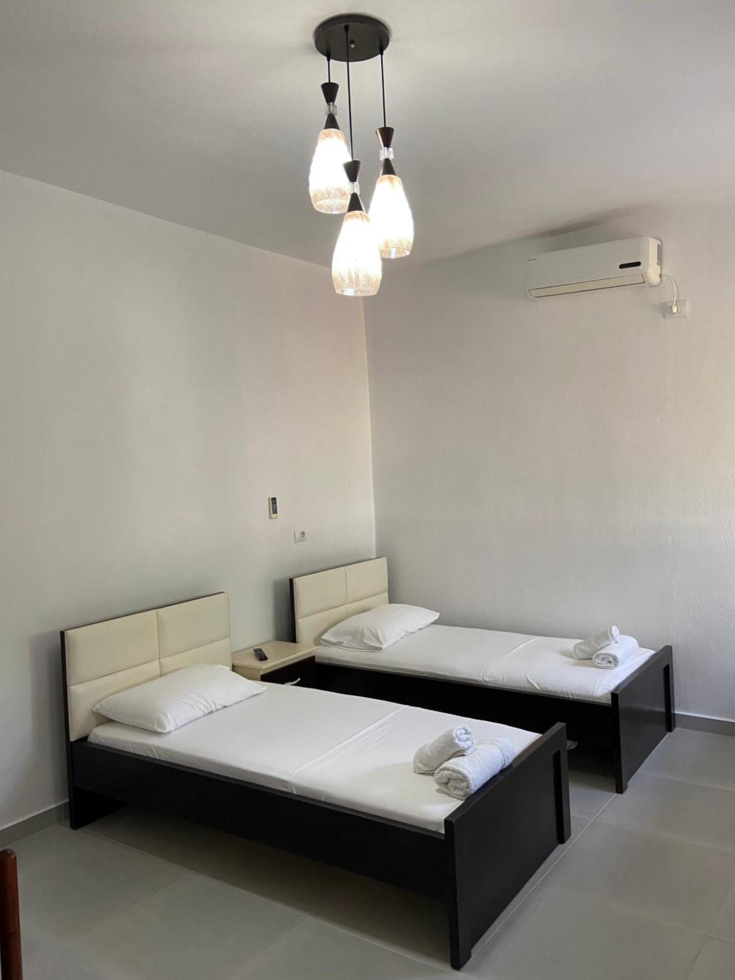 Kreshnik Apartments Ksamil Buitenkant foto