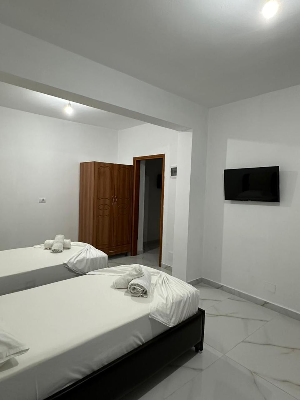 Kreshnik Apartments Ksamil Buitenkant foto